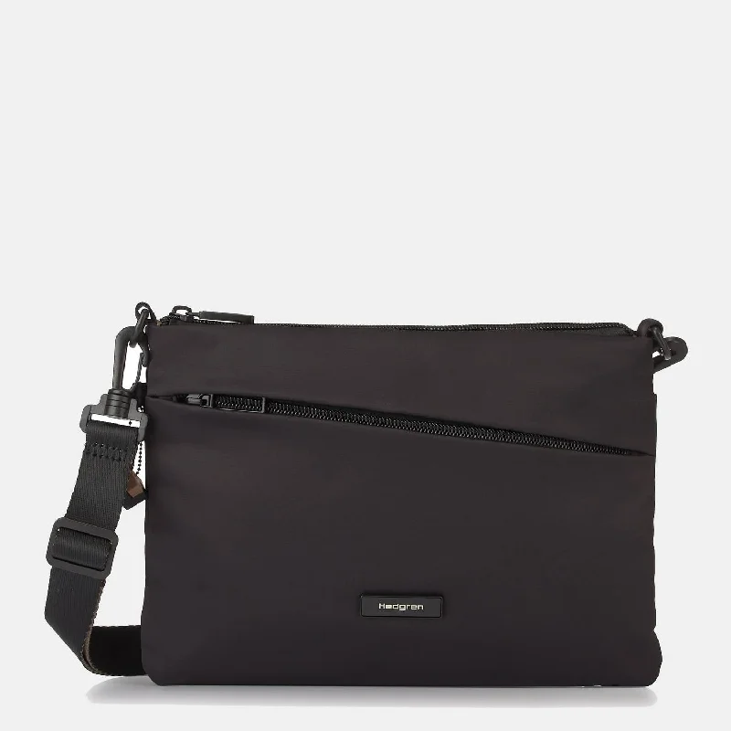 Orbit Flat Crossbody In Black