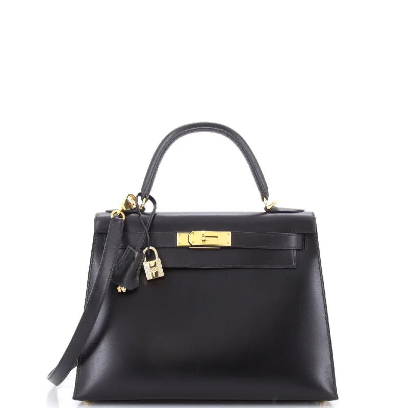 Kelly Handbag Noir Box Calf with Gold Hardware 28