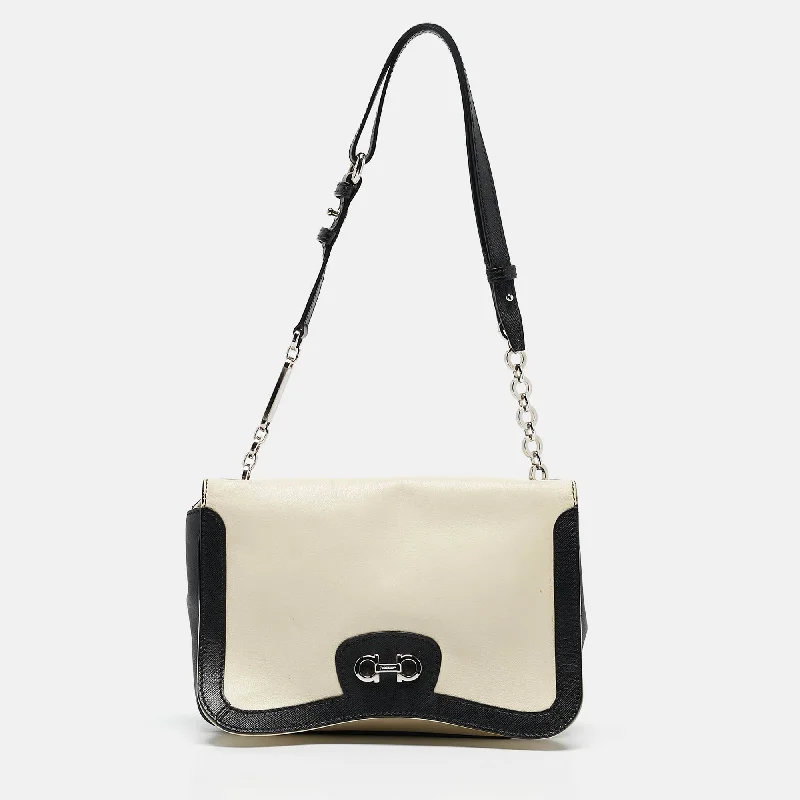 Salvatore Ferragamo Black/off White Leather Gancini Shoulder Bag