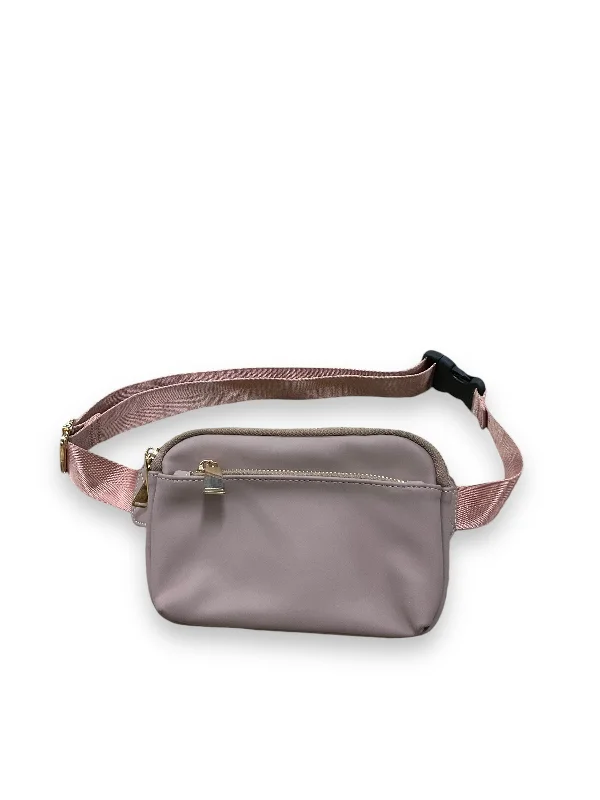 Belt Bag By Clothes Mentor, Size: Small